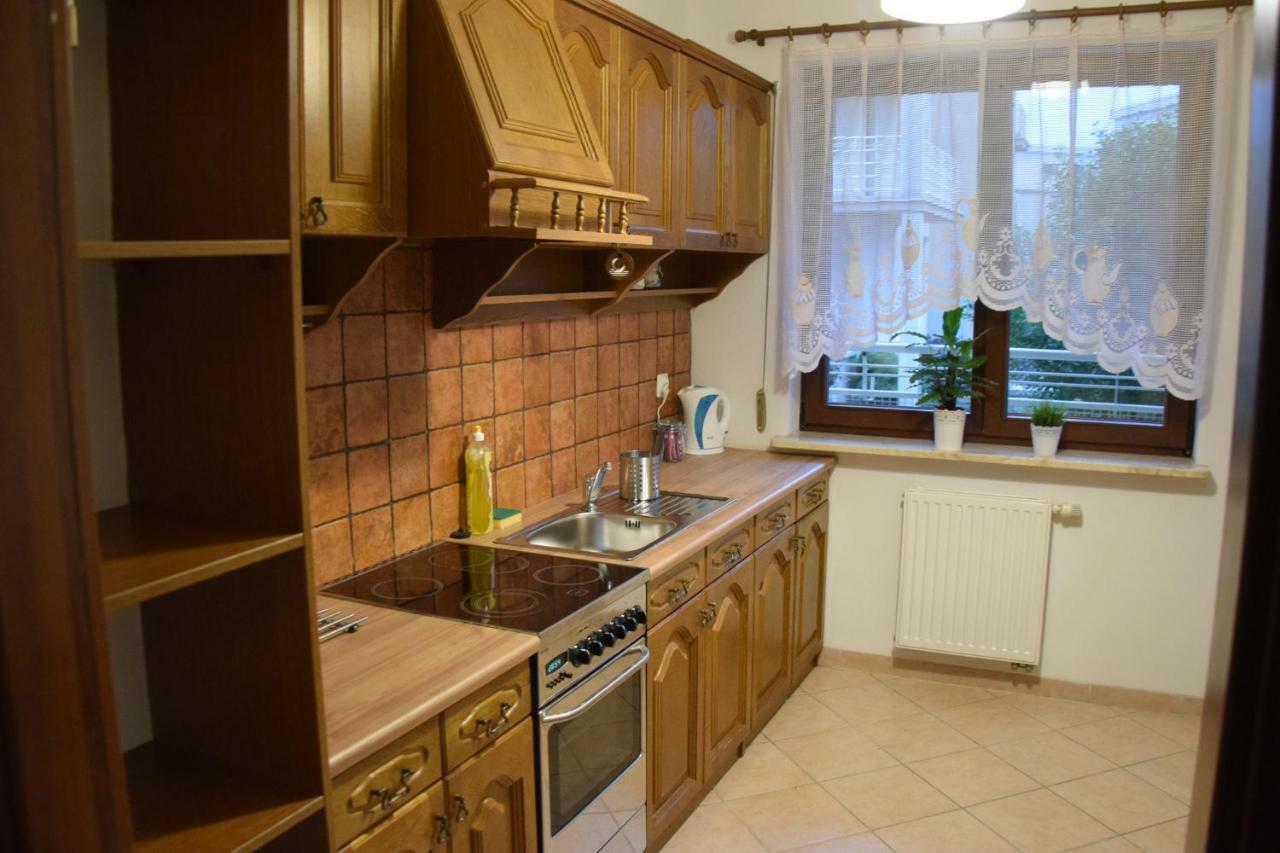 1 Bisko Plazy Apartment *