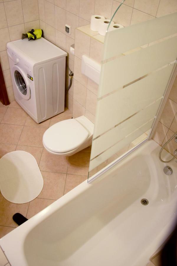 1 Bisko Plazy Apartment *